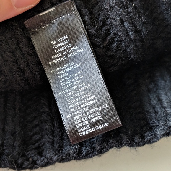 Set of Black Knitted Hairband and Beanie - Picture 7 of 7